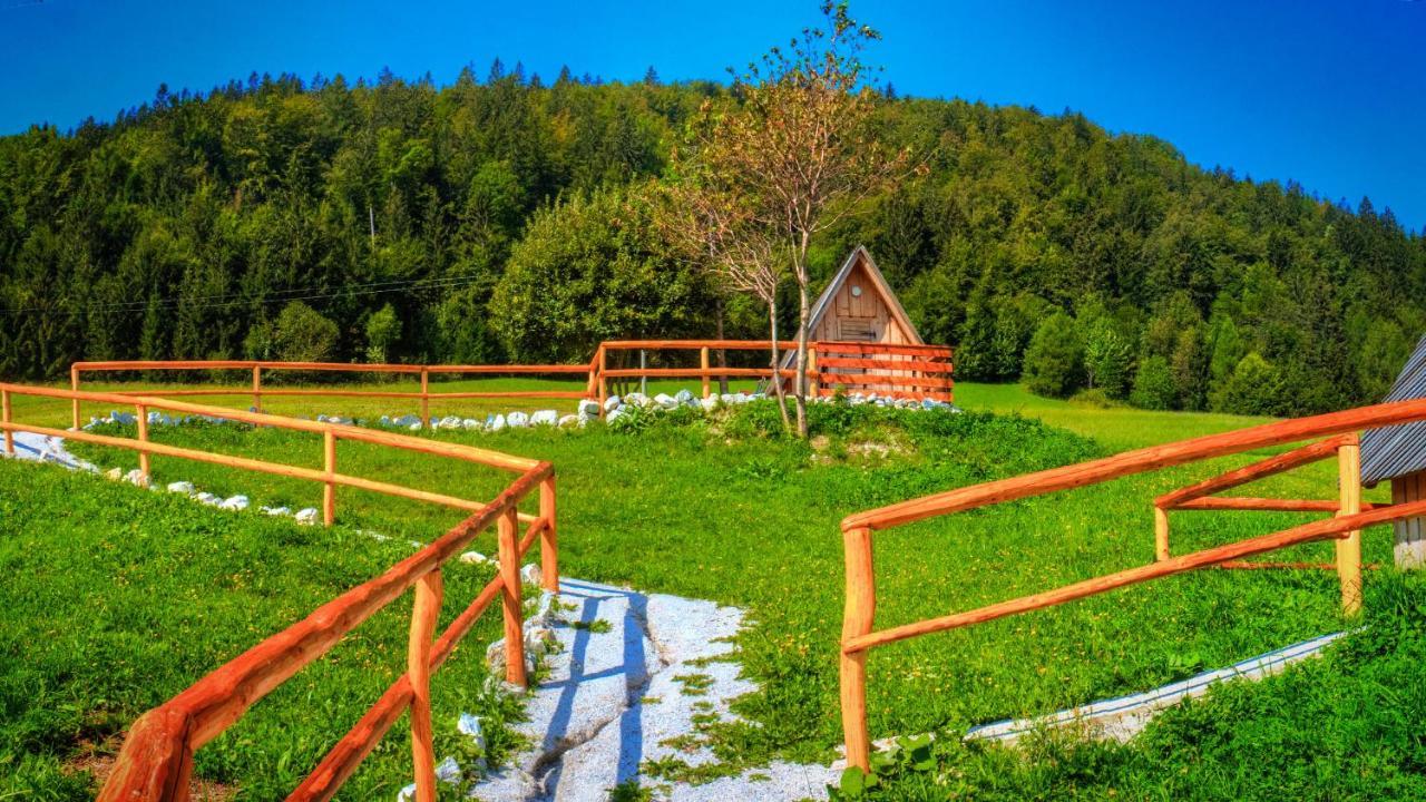 Отель Glamping Vrhovc Железники Экстерьер фото
